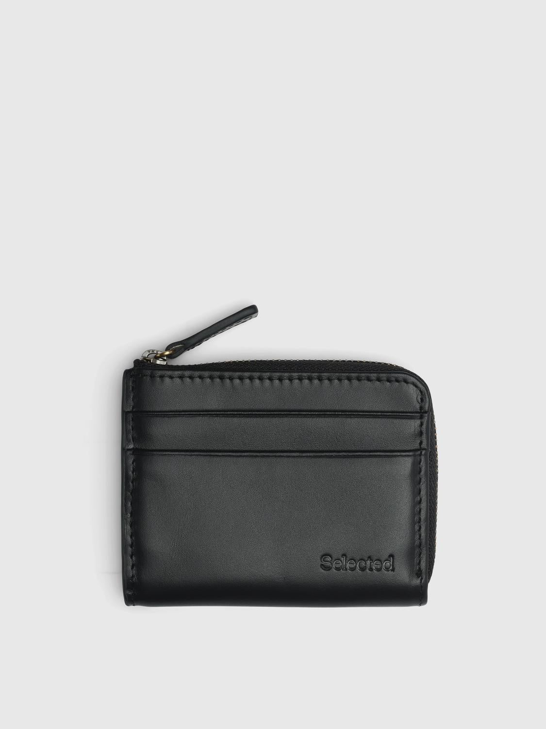 pack_shot-back